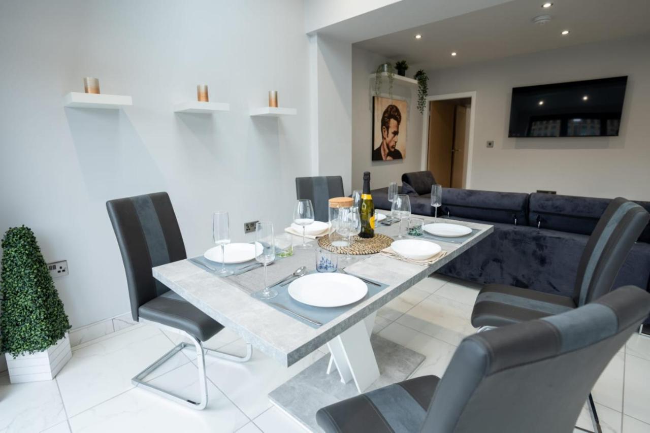 Billie Island Apartments Slaithwaite ภายนอก รูปภาพ
